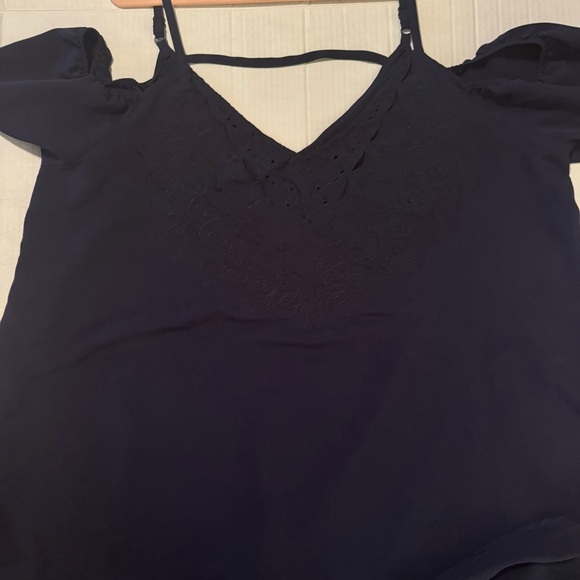 Navy blue off shoulder plus size blouse 2X - Picture 5 of 7
